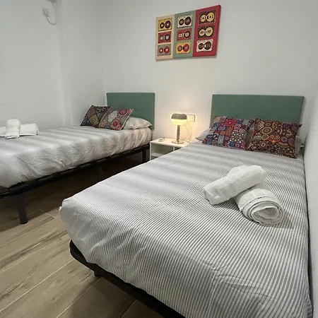 Apartmán Modern And Bright Close To The Station