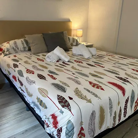 Apartmán Modern And Bright Close To The Station *