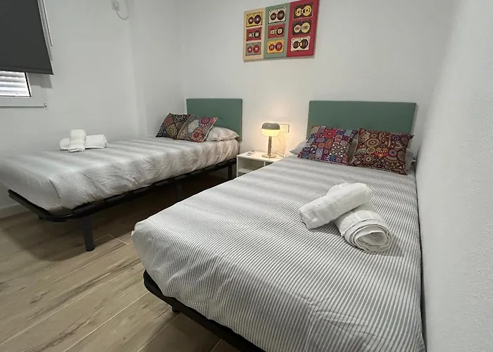 Apartmán Modern And Bright Close To The Station